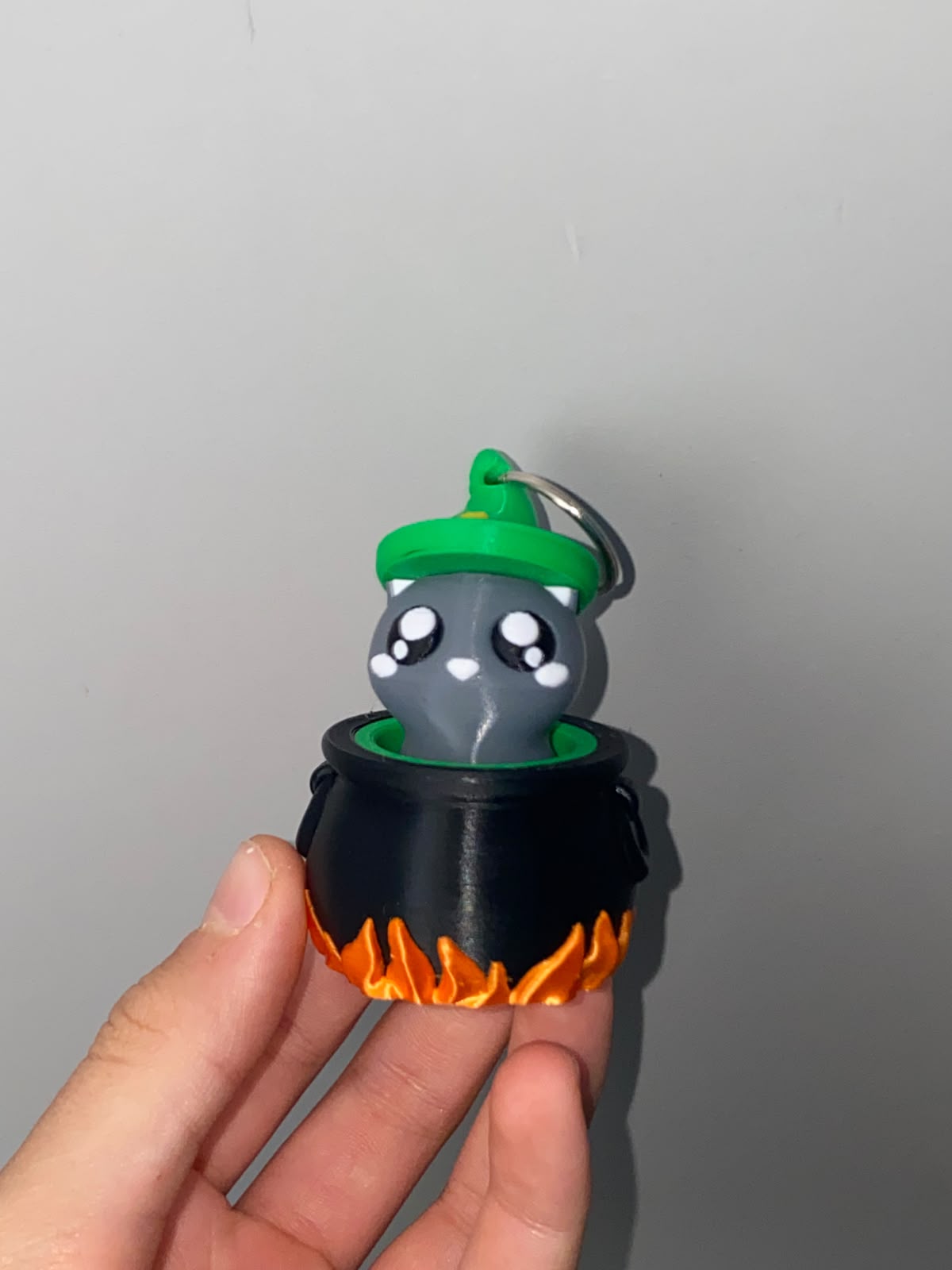Clicker kotek w kotle halloween